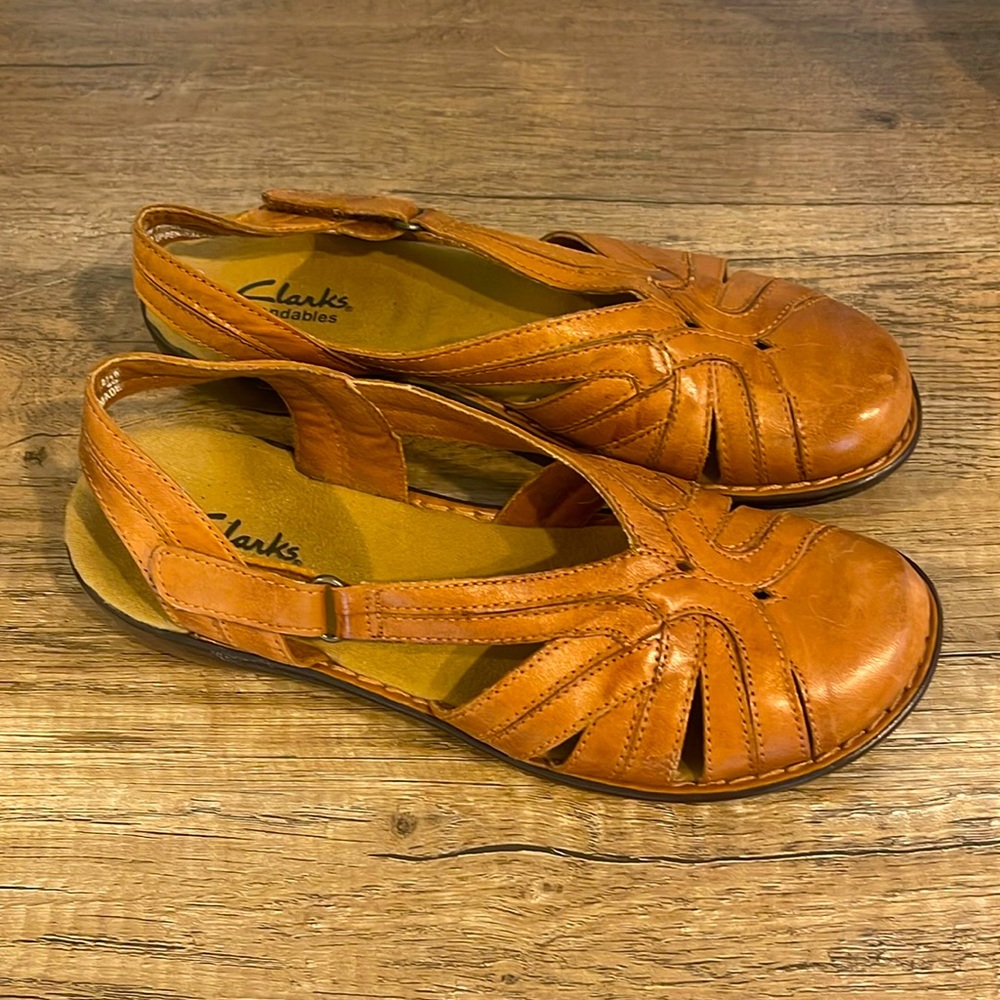 Clarks size 7.5